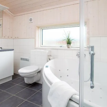 1 Sea C 145 Dom wakacyjny *